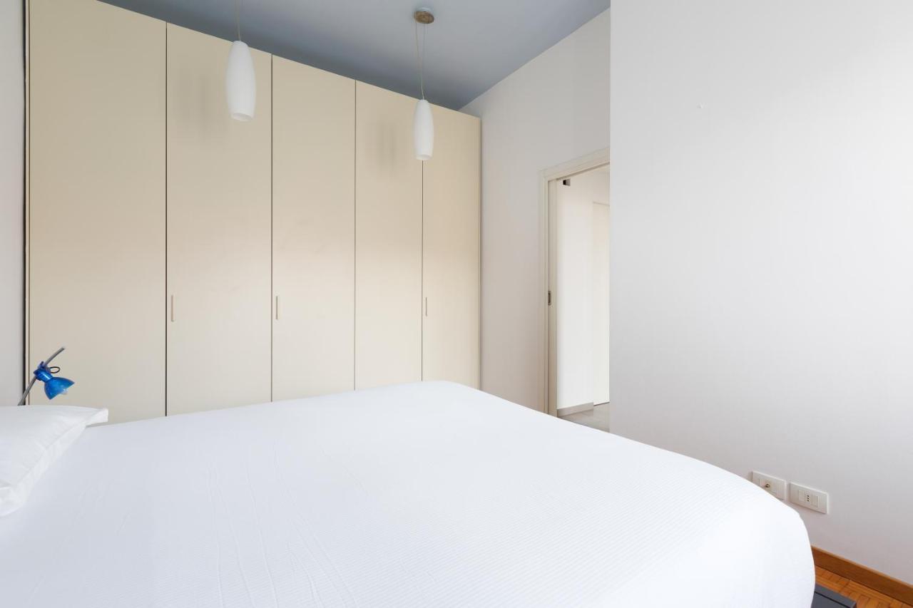 Apartamento Cozy Apt With Balcony - Mm2 Sant'Agostino Milán Exterior foto